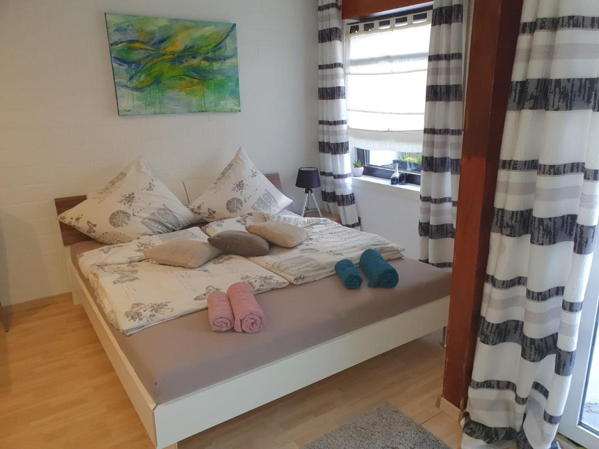 Privat Apartaments , Eigene Eigang, Eigene Badezimmer, Und Eigene Kueche Straelen Zewnętrze zdjęcie